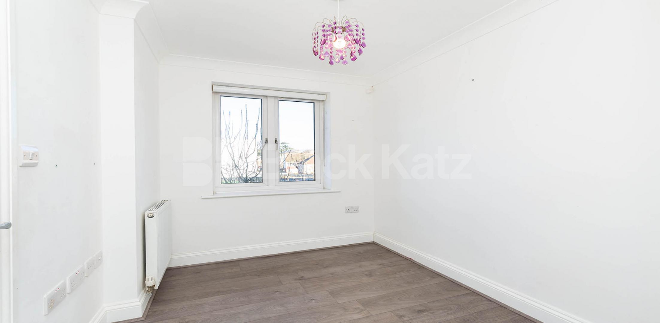 Spacious two double bedroom property set in modern development  Blacksmith Court, Green Lanes, Palmers Green